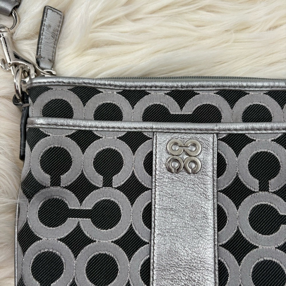 Coach 46802 Gunmetal/Black/Silver Crossbody Bag or Shoulder Purse - Picture 3 of 9